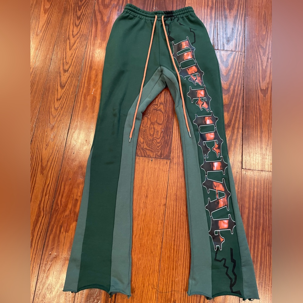 Flare sweatpants